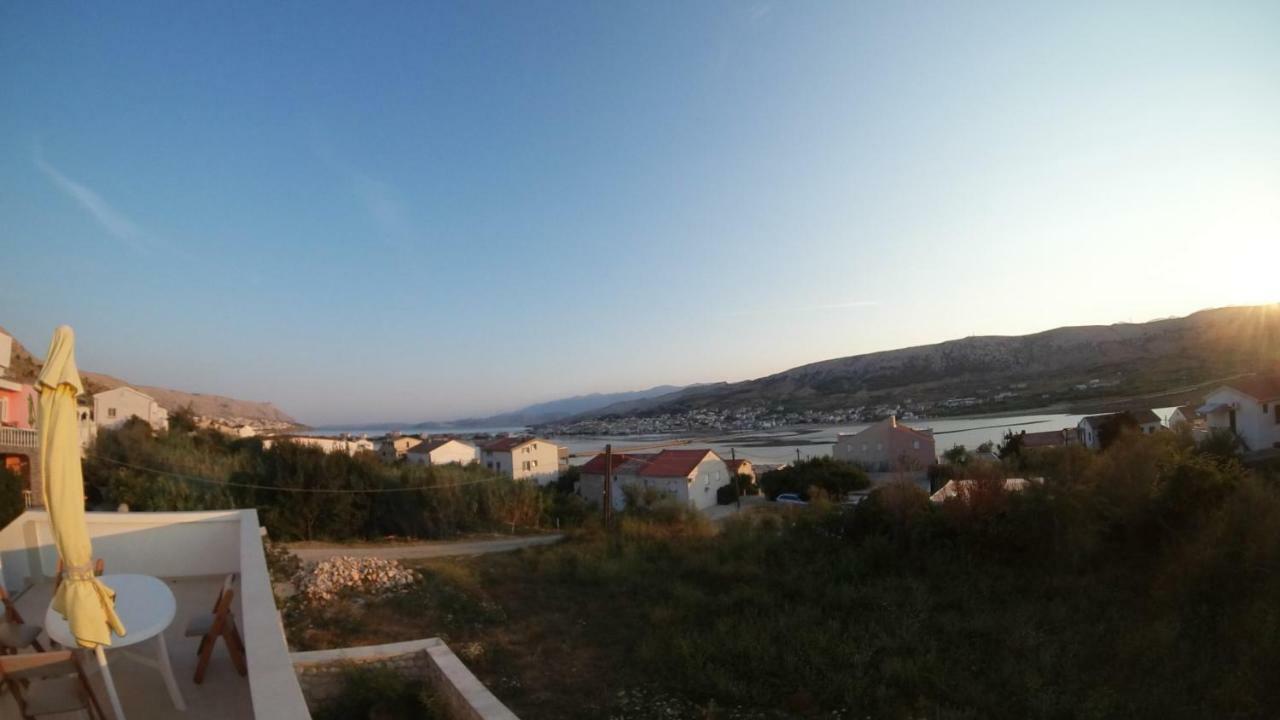 Sunny Bi-Pi Apartment Pag Town Esterno foto